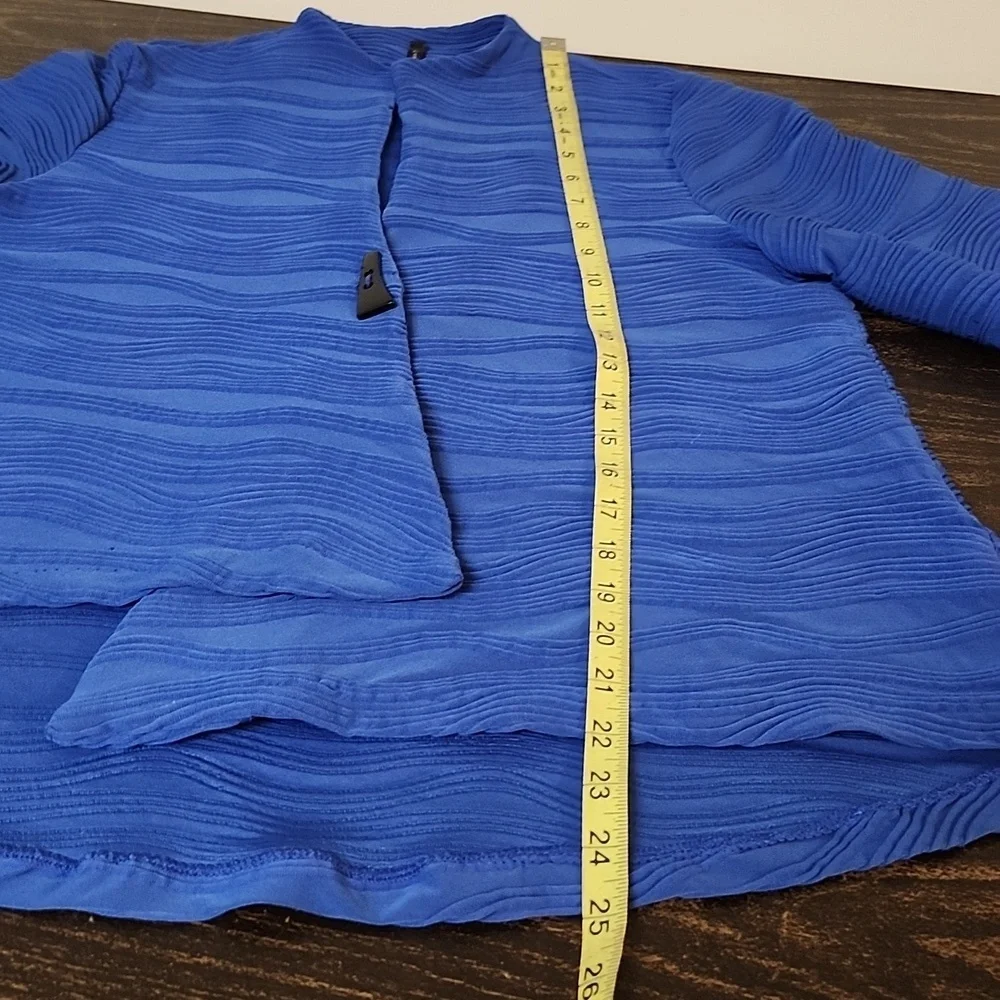 IC. By Connie K Asymmetrical Jacket Small